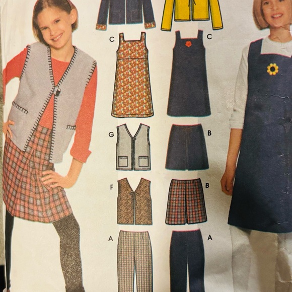 Vintage Simplicity 9855 Pattern All in One Sizes 7-16 Pre Owned Complete - Picture 2 of 4